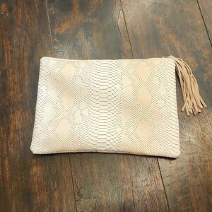 BAM FOREVER faux snakeskin clutch Coral+White textured Oversized tassel purse